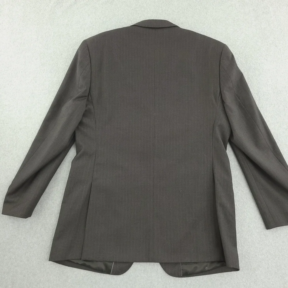 Giorgio Armani Le Collezioni Suit Jacket Mens EU 52 Gray Pinstripe Wool Blend